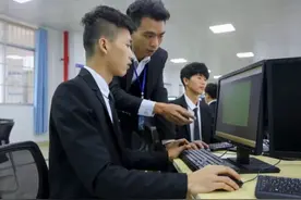 财经类“有前途”的三个专业，收入稳定好就业，毕业后很“抢手”图片