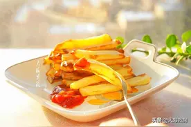 孩子三天两头要吃的小零食，简单一炸就上桌，解馋还顶饱图片