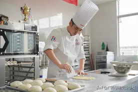 与大师同行，让梦想启航！世界面包冠军杨雄森大师公开课甜蜜落幕图片