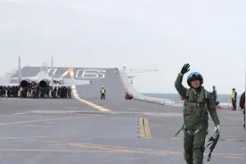 中国海军“生长模式”培养飞行员，有哪些优点？图片