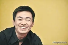王宝强女友泳装照曝光，身价不菲还是美女学霸，遭妻背叛终遇佳人图片