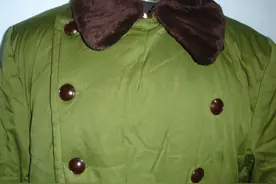 65式军皮大衣的情怀图片