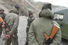 印度军工奇迹，步枪全身零件万国造，上了战场被士兵骂惨图片