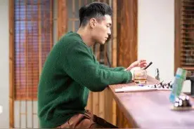 “直男”杨佑宁当爸，女星们的闺蜜男孩，长大了图片
