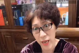 又被质疑消费乔任梁，乔妈大病初愈后直播，面对恶意留言气愤回应图片