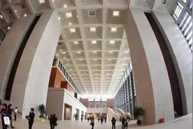 今天，我与历史对话图片