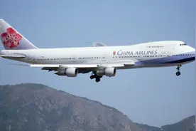 中国611号航班坠毁，225人全部遇难，这背后的原因究竟是什么？图片