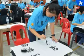 马来西亚华人的中文为什么这么溜？华文教育背后的敬佩和感动图片