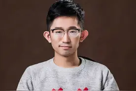 《奇葩说》选手杨奇函网恋被骗150万，作案细节及女方照片曝光图片