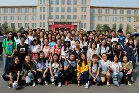 我国“滑坡”严重的四大专业，以前很吃香，如今人才饱和难就业图片