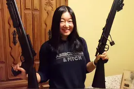 我，北京人，当过车模和舞娘，曾是中学老师，现在加拿大教人玩枪图片