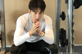 《披荆斩棘》无存在感的哥哥：被英皇捧但镜头少，谢霆锋都带不动图片