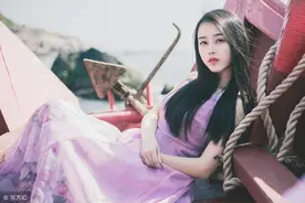 小说：少女从末世跳崖求生存，阴差阳错来到兽世，为如何生存发愁图片