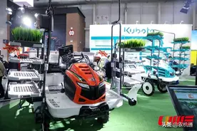 2021国际农机展之插秧机篇：一边是深度内卷，一边是奋勇突围图片