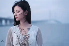 你愿意做上门女婿吗？总比一辈子打光棍好吧？图片