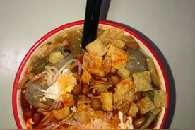 父母分居20年图片