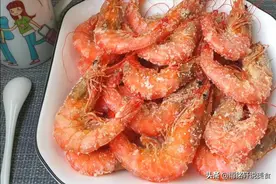 大虾别水煮了，鲜味跑光，老渔民教我秘制做法，不柴不腥鲜嫩可口图片