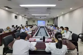 重磅！郑洛新自创区智能装备共性关键技术创新与转化平台通过专家论证图片