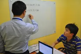高三学生花十万补课，高考680成功逆袭，却成亲戚口中“败家子”图片