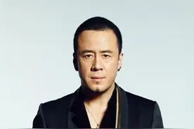 就在昨晚，怒批惊雷"恶心"，炮轰刘德华"不是歌手"的杨坤又曝新况图片