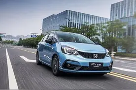 儿童节马上要来，推荐3款接娃代步车，大空间够安全图片