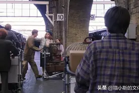 《哈利·波特》：为什么是九又四分之三站台，而不是二分之一呢？图片