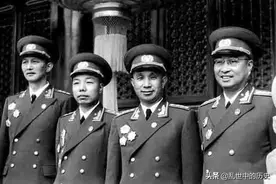 40个团围攻千余名红军，罗卓英信心满满，粟裕：敌进我进图片
