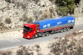 超级盘刹直面怒江72拐！陡降2000米锣响挂车刹红了盘图片