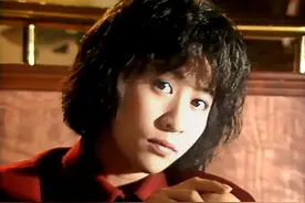 《义不容情》：倪楚君，三十多年了，当时在教堂出现的是不是你？图片