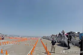 第一视角美式重型机车比赛视频图片