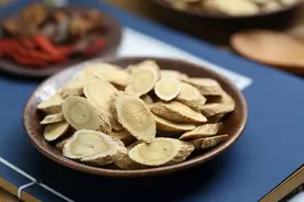 一吃黄芪就上火？2个方法教你巧妙化解，正吃黄芪的人进来看看吧图片