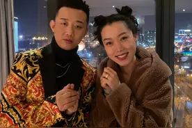 有种“基因”叫周延儿子，避开爸爸缺点，与妈妈王斯然复制粘贴图片