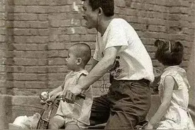 专家还是砖家？自行车能不能带人？图片