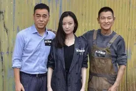 香港男星不会老？60岁年纪30岁状态，上蹿下跳肌肉线条一级棒图片
