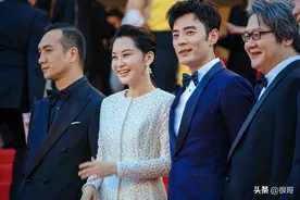 金鸡奖开幕式看点多，周深再唱《大鱼》，王景春、咏梅点亮金鸡图片