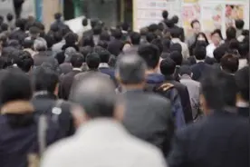 不忌口吃肉也不运动！日本人的长寿，也暴露了一个巨大的“病魔”图片