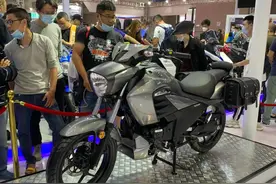 14980元，轻骑铃木发布155级别小巡航酷道155图片