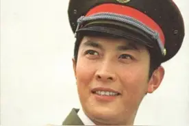 美男子产地还得看山东！10位山东籍男星，个个浓眉大眼，阳刚帅气图片