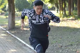 一部戏用了8个替身，剧组停工等他半年，却没人说他耍大牌图片