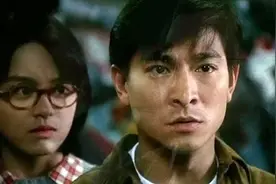 女人说哭就哭，为什么男人不行？图片