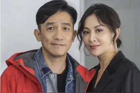 影帝梁朝伟，为何结婚多年一直不生育？看看他父亲是谁你就明白了图片
