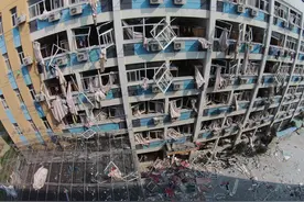 云南16岁高一男生凌晨从宿舍楼坠亡！事发前曾被一教职工酒后打耳光、罚蹲马步图片