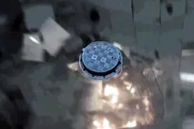 1957年，由于计算失误，人类创造出了一个206倍音速的核动力井盖图片