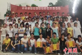 梁小霞走了，同学还记得她收到医科大录取通知的样子图片