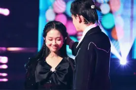 黄子韬连夜删博！网友：原来半夜不只有冲动下单的女人还有磕cp上头的男人，真心实意cp kswl图片