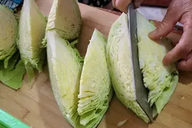 入秋以后，腌黄瓜腌豆角不如吃它，营养好吃助消化，腌着吃更下饭图片