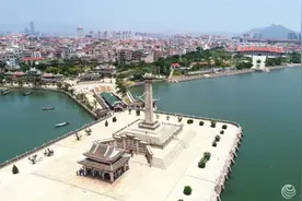 集美解放纪念碑碑高为何是28米？答案与这段往事有关图片