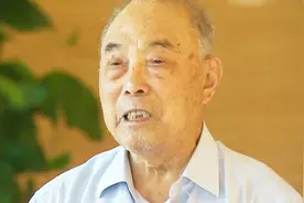 此人是《平原游击队》李向阳的原型，后成军区司令，于2018年去世视频封面