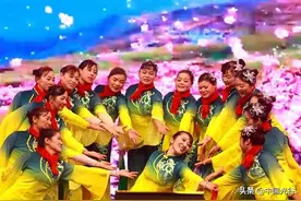 佛祖岭“社区春晚”热闹上演，八大民俗迎新年图片
