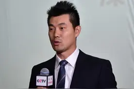 王仕鹏惹众怒？微博评论区被攻陷！网友：你有什么资格评论范志毅图片